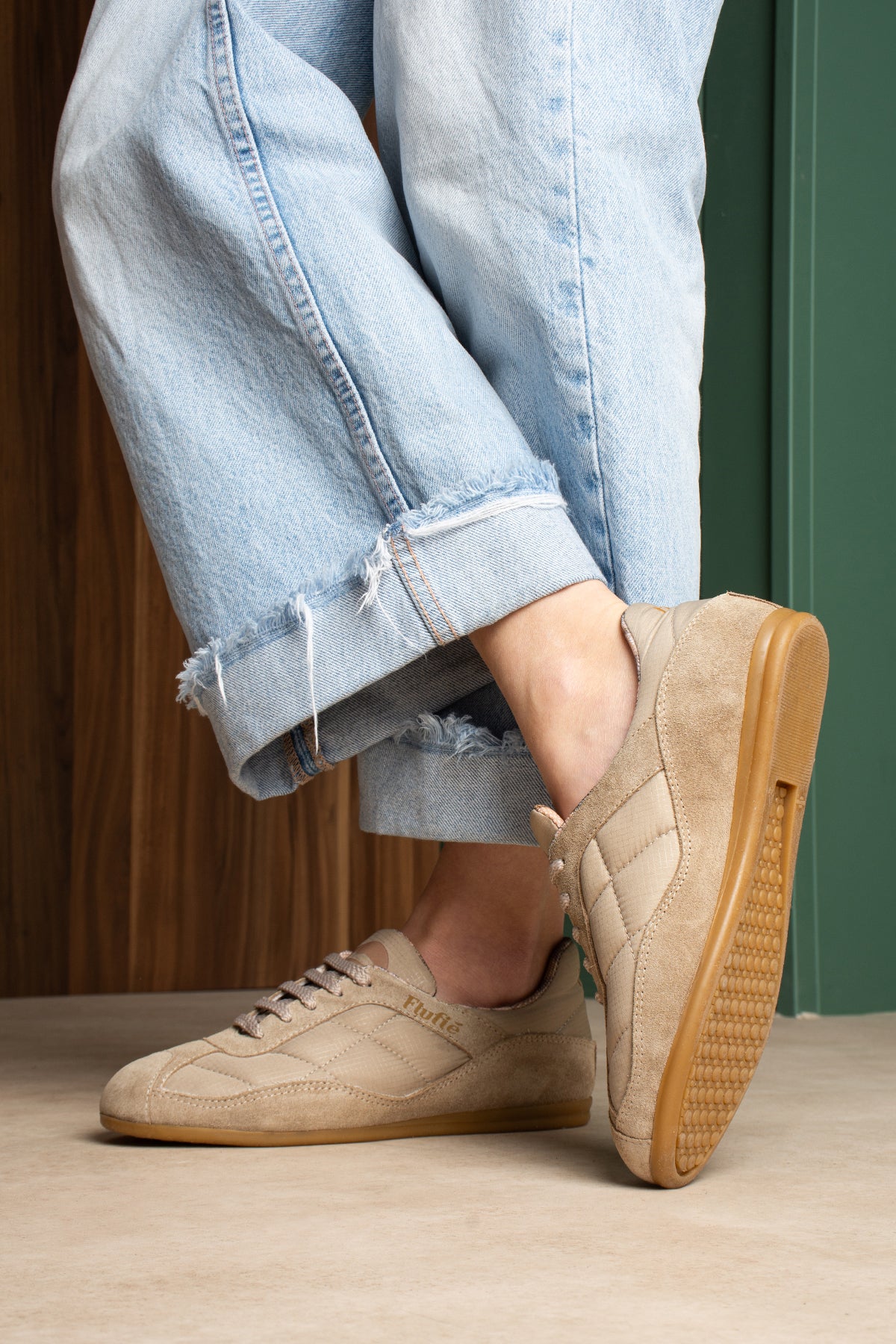 Flufié Classic Sneaker - Sand Beige – MyFlufié