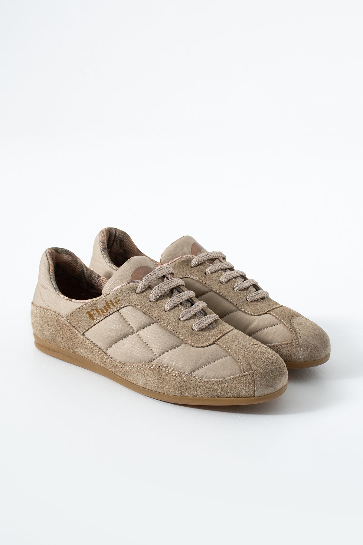 Flufié Classic Sneaker - Sand Beige – MyFlufié