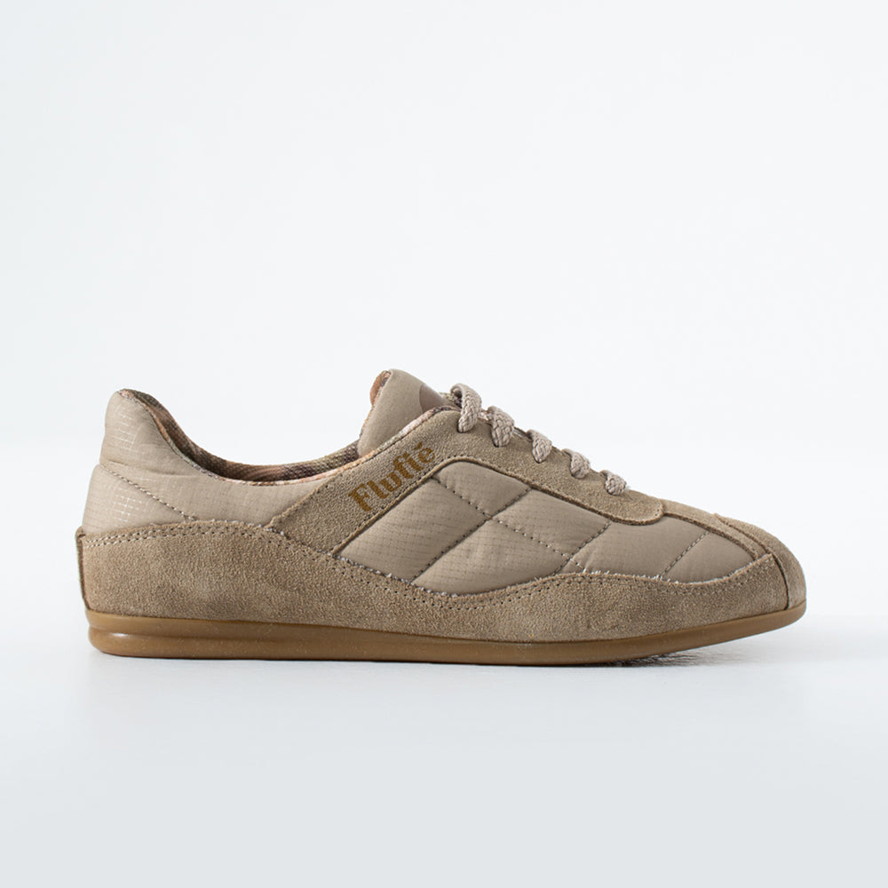 Flufié Classic Sneaker - Sand Beige – MyFlufié
